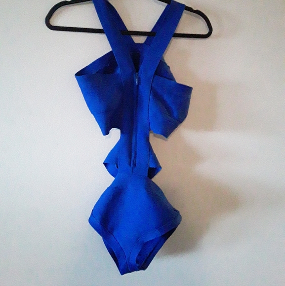 Ju-Ju-Be Women's One Piece Swim/Intimate Wear - Picture 3 of 14